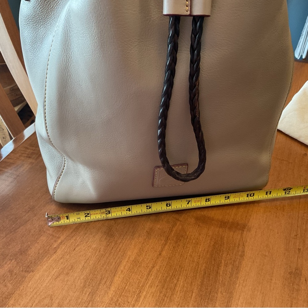 Dooney & Bourke Light Taupe Hattie Drawstring Large - Picture 14 of 16
